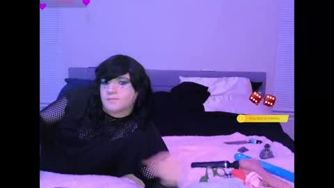 Snapshot of uhhh_lexi chatting on 12-03-25, 04:42 Lexi online show from 12-03-25, 04:42