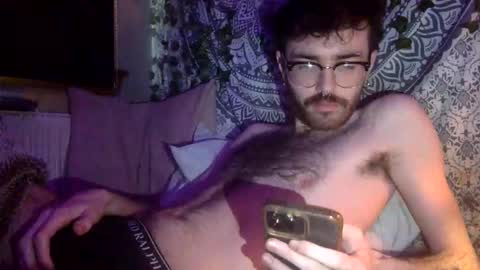 uhhstephen online show from 11-15-25, 01:18