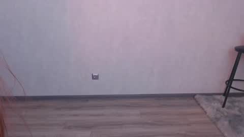 Snapshot of uki_meow246 chatting on 10-28-25, 04:20 Uki online show from 10-28-25, 04:20