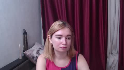 Snapshot of uki_meow246 chatting on 10-29-25, 05:14 Uki online show from 10-29-25, 05:14