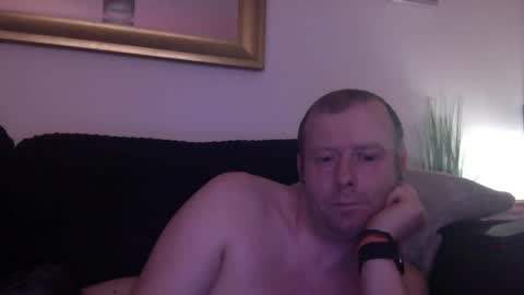 Snapshot of ukmatty3 chatting on 01-19-25, 10:49 ukmatty3 online show from 01-19-25, 10:49