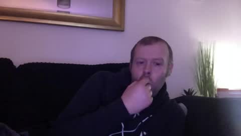 Snapshot of ukmatty3 chatting on 01-24-25, 08:54 ukmatty3 online show from 01-24-25, 08:54