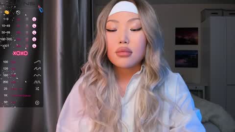 Snapshot of uko_sa chatting on 01-17-25, 01:46 uko sa online show from 01-17-25, 01:46