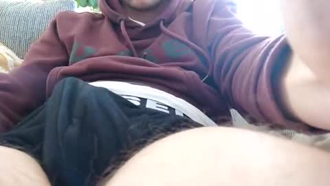 Snapshot of uli1805 chatting on 02-03-25, 12:36 Uli online show from 02-03-25, 12:36