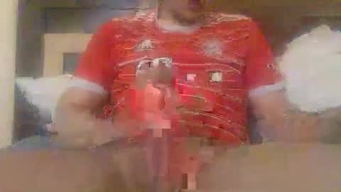 Snapshot of ulises2001_ chatting on 02-22-26, 05:11 Ulises online show from 02-22-26, 05:11