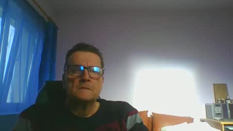 Snapshot of ulmeni4 chatting on 02-17-25, 12:48 ulmeni4 online show from 02-17-25, 12:48