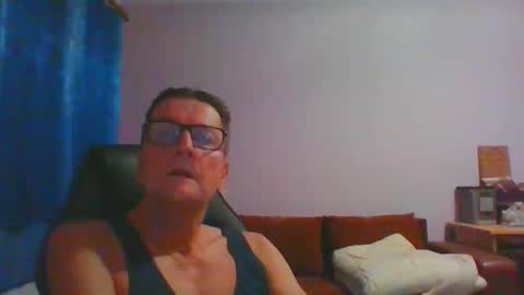 ulmeni4 online show from 11-29-25, 04:59