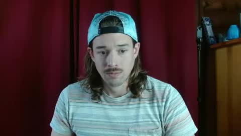 Snapshot of umphreak42 chatting on 03-06-25, 07:10 Andrew online show from 03-06-25, 07:10