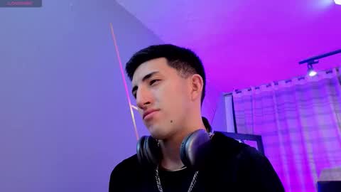 un_sluttyy online show from 12-17-25, 11:38