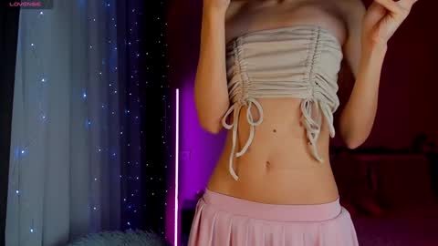 Under The Skin online show from 02-07-25, 07:38