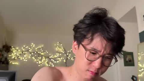 wang online show from 10-18-25, 12:02