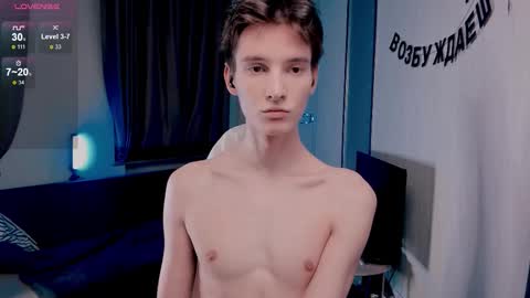 Kyle online show from 12-18-25, 01:06