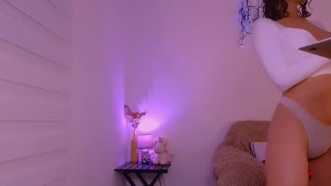 Alice online show from 03-04-25, 02:32