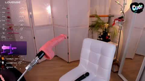 Call me Mira  thumbs up its make me happy online show from 12-14-24, 03:18