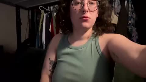 Snapshot of uninspiired chatting on 12-09-24, 11:36 uninspiired online show from 12-09-24, 11:36