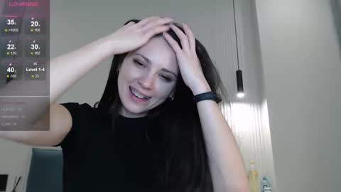 Snapshot of uninvited_raccoon chatting on 02-12-25, 04:01 uninvited_raccoon online show from 02-12-25, 04:01