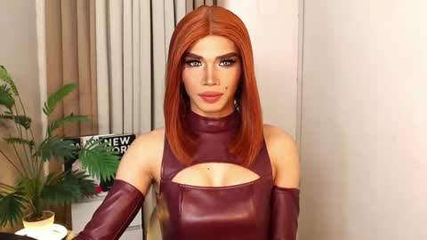 Snapshot of unique_taste69 chatting on 10-24-25, 06:04 Miss Andrea online show from 10-24-25, 06:04