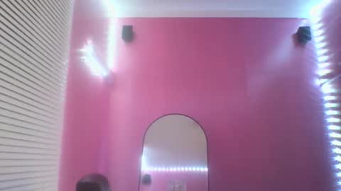 Tiffiany online show from 01-18-26, 05:44