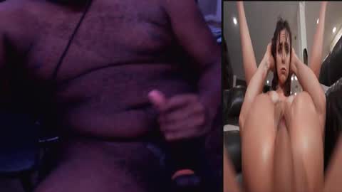 Snapshot of unkn0wnbat3 chatting on 12-30-24, 02:40 UB online show from 12-30-24, 02:40