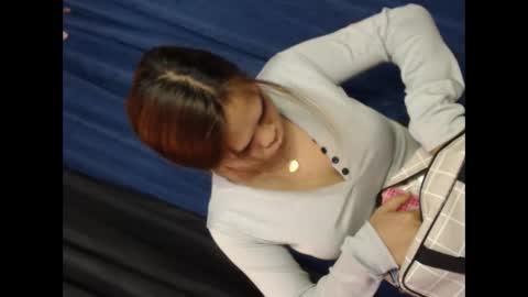 unknown_trans18 online show from 11-03-25, 11:37