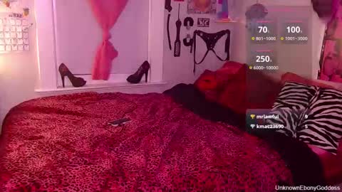 unknownebonygoddess online show from 10-19-25, 01:50