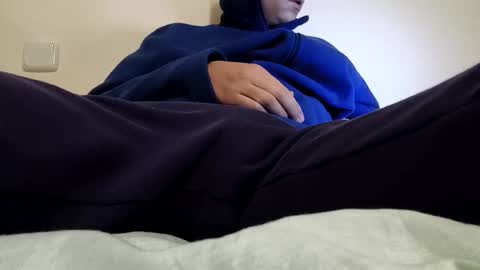 unknownuser414606 online show from 10-28-25, 12:25