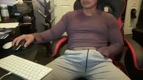 unlobitooenwallstreet online show from 12-22-24, 06:28