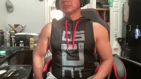 unlobitooenwallstreet online show from 10-05-25, 07:56