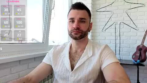 Snapshot of unnknow2024 chatting on 06-11-26, 11:19 SlavaVibes online show from 06-11-26, 11:19