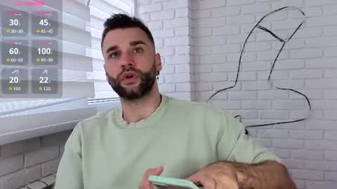 Snapshot of unnknow2024 chatting on 06-23-26, 05:22 SlavaVibes online show from 06-23-26, 05:22