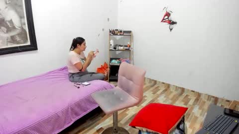 Kary and jhoa online show from 01-17-26, 07:50