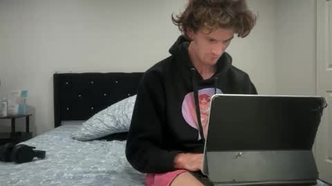 Stepbro online show from 11-23-25, 10:53