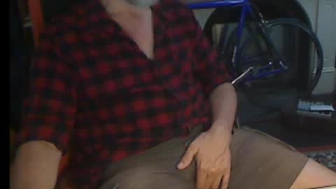 Freddie online show from 03-03-25, 06:59