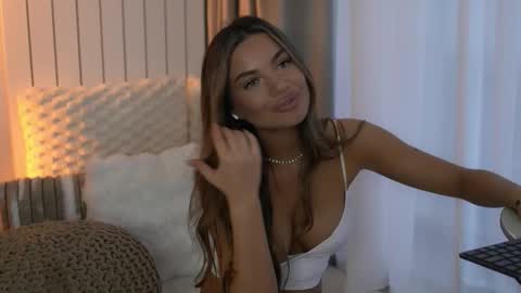 Snapshot of ur_badhabit chatting on 02-07-26, 03:05 Ivy online show from 02-07-26, 03:05