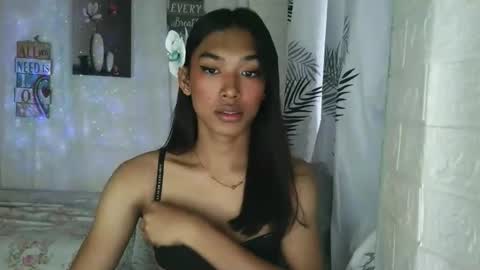 Snapshot of ur_dazzlingmorenaxx chatting on 02-16-26, 02:51 ur_dazzlingmorenaxx online show from 02-16-26, 02:51