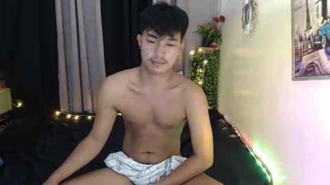 ur_hugechinito online show from 03-02-25, 10:48