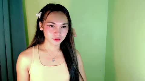 QUEENSY online show from 02-24-25, 06:36