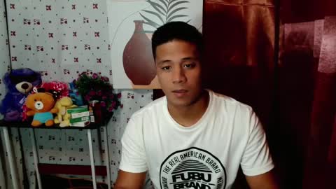 Snapshot of ur_pinoydave chatting on 01-21-25, 07:06 Dave online show from 01-21-25, 07:06