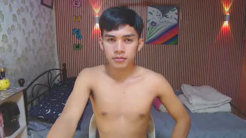 ur_shan21 online show from 09-18-25, 03:03