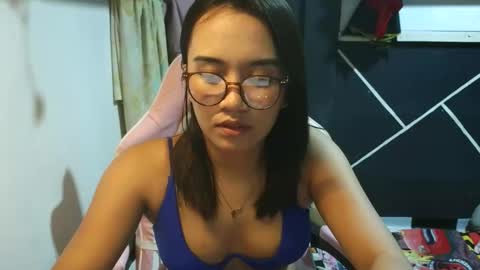 ur_wetwife online show from 10-25-25, 08:36