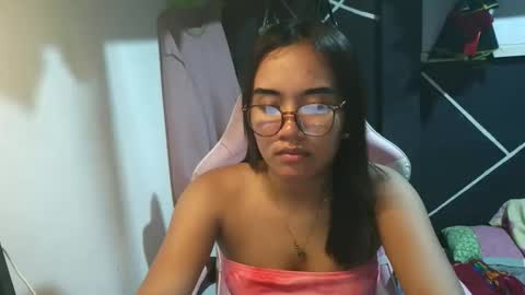 ur_wetwife online show from 12-20-25, 02:46