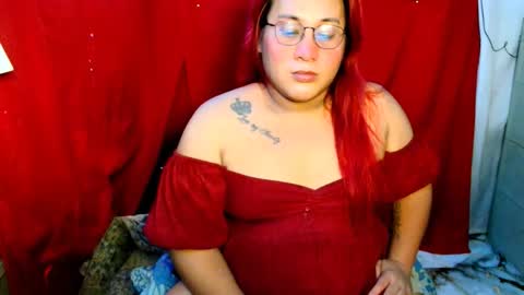 pretitit micole online show from 10-27-25, 08:40