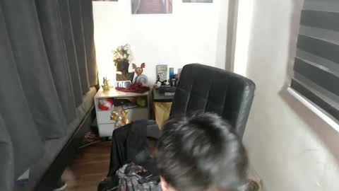 Snapshot of urasaintwink chatting on 12-17-24, 01:27 Bran online show from 12-17-24, 01:27