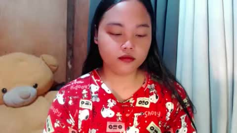 Lycah online show from 11-25-25, 02:55