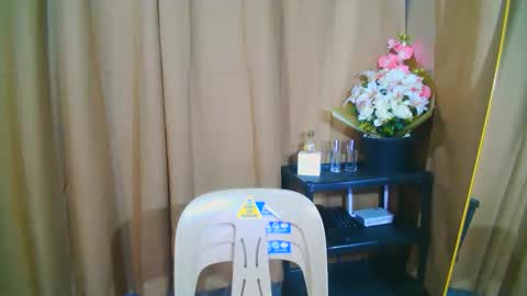 urasiancumboix2 online show from 10-13-25, 05:02