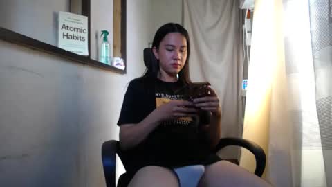 Snapshot of urasiantserika chatting on 01-07-25, 02:31 Erika online show from 01-07-25, 02:31