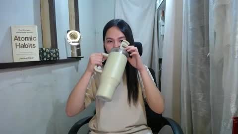 Snapshot of urasiantserika chatting on 03-06-25, 01:46 Erika online show from 03-06-25, 01:46