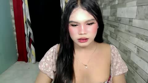 Sofia online show from 01-31-25, 01:02