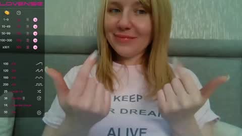 Snapshot of urbadkitty chatting on 01-16-25, 09:59 urbadkitty online show from 01-16-25, 09:59