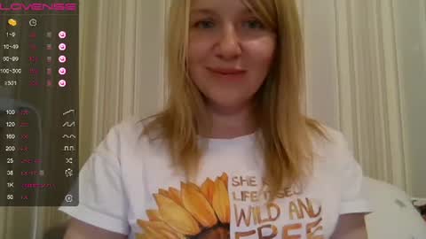 Snapshot of urbadkitty chatting on 02-15-25, 06:23 urbadkitty online show from 02-15-25, 06:23